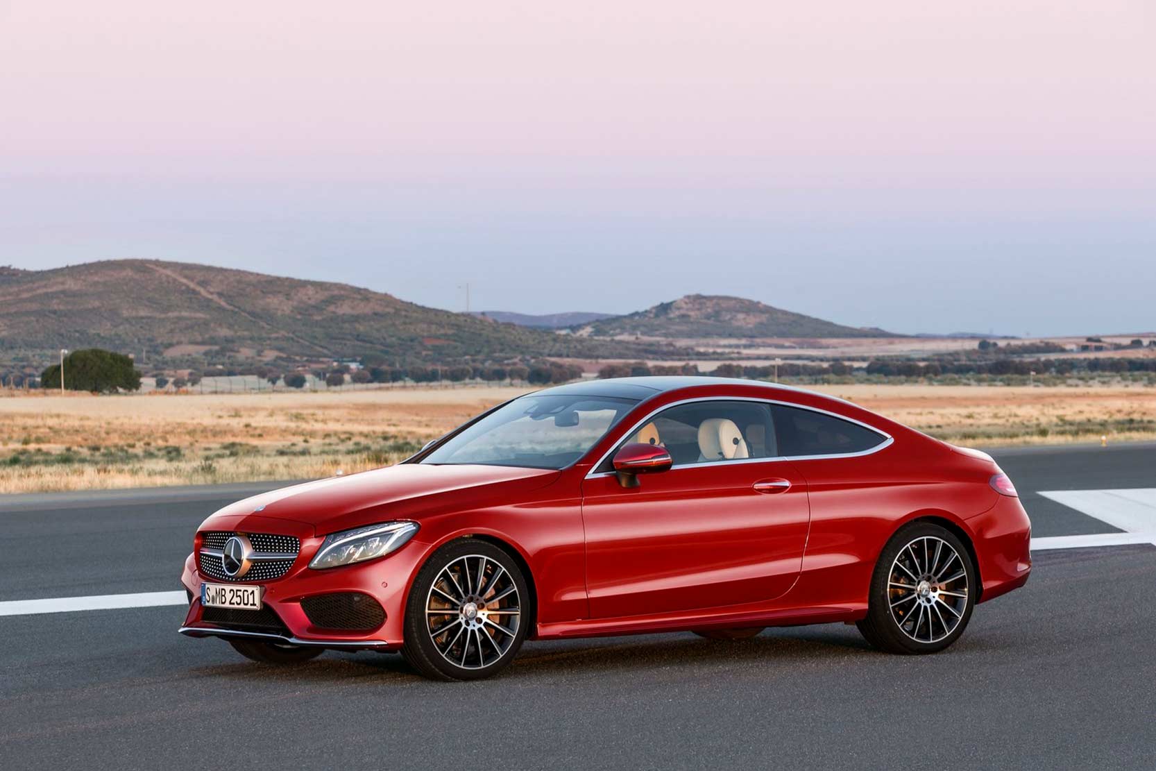 Fiche Technique Mercedes Classe C Coupe 63 Amg S 17