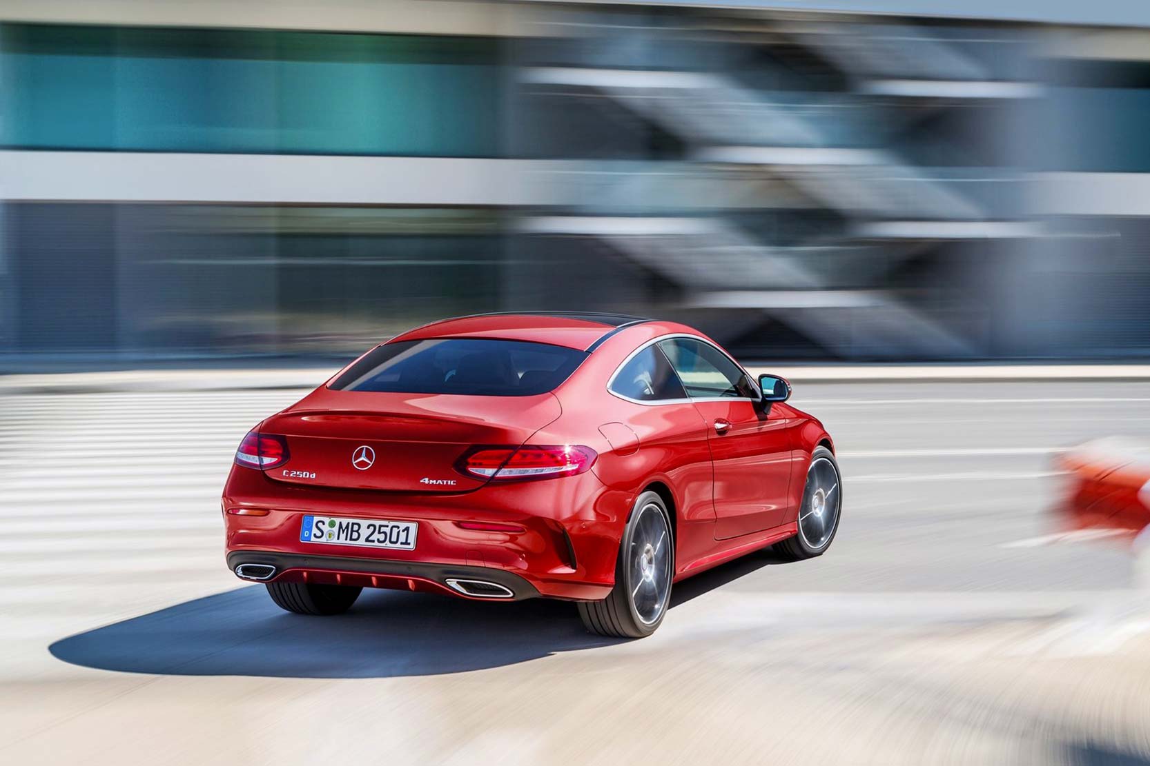 Fiche Technique Mercedes Classe C Coupe 63 Amg S 17