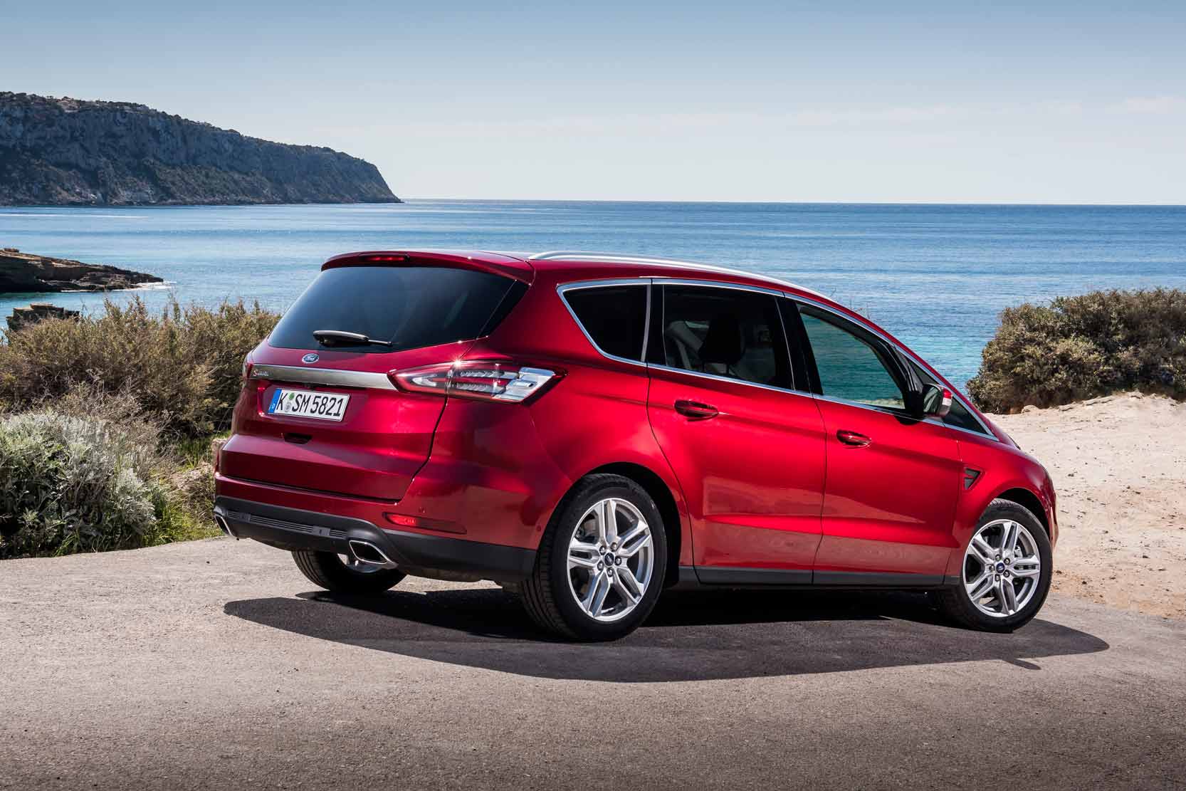 Fiche technique Ford S Max 2.0 TDCi 150 2018