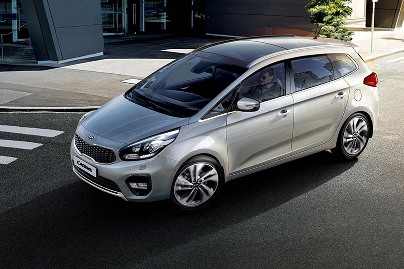 Fiche technique Kia Carens 1.7 CRDi 115 2018