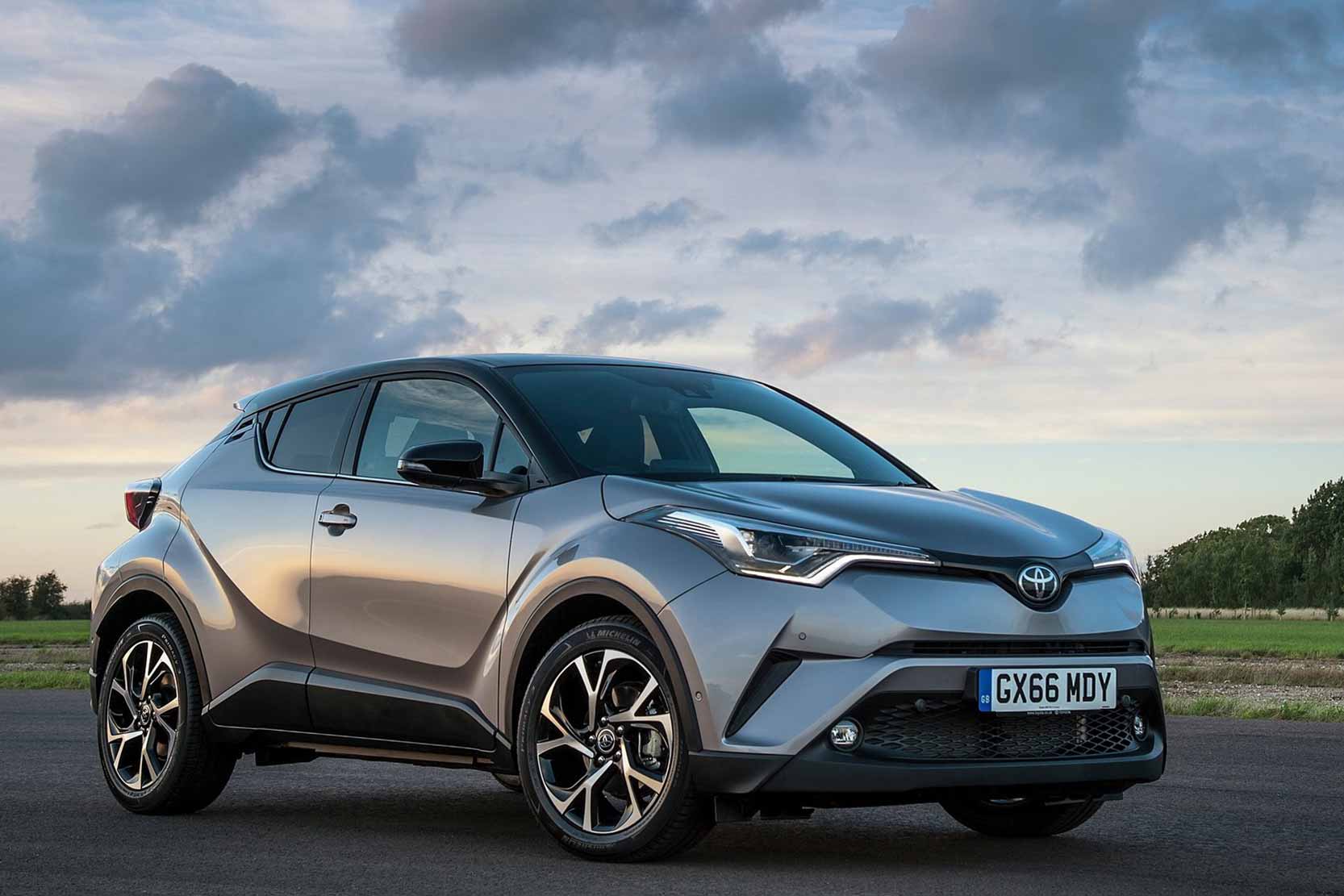 Toyota chr расход топлива