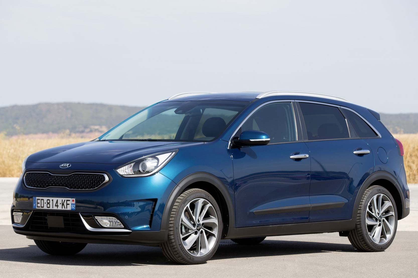 kia-niro-hybride-rechargeable-suv-crossovers-kia-france