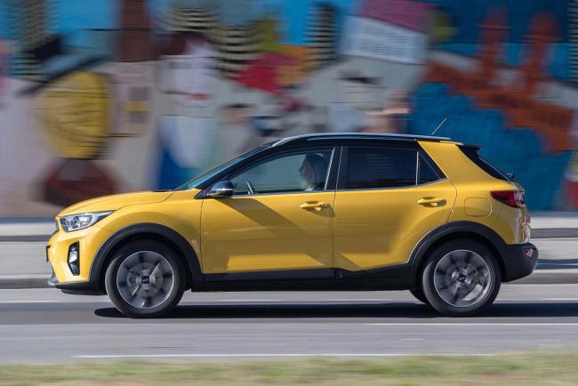 Fiche technique Kia Stonic 1.0 T-GDi 120 2019