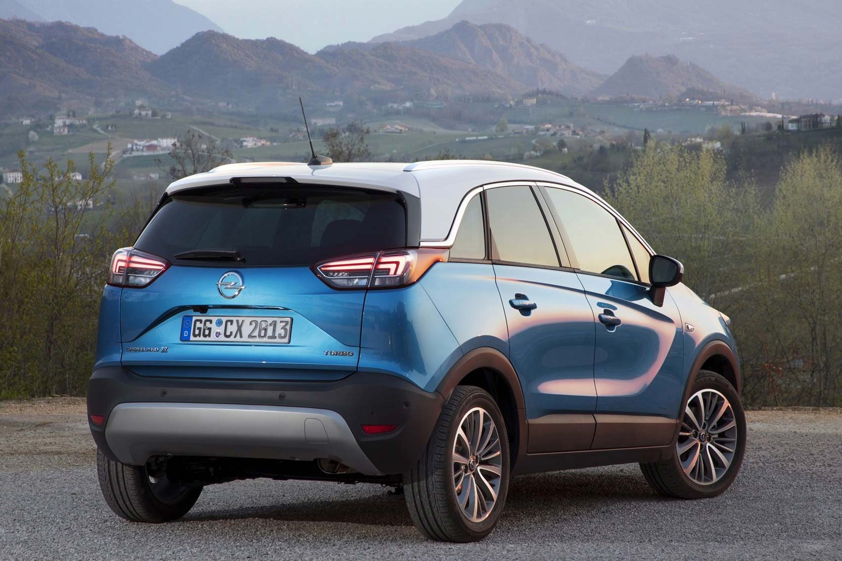 Опель crossland x