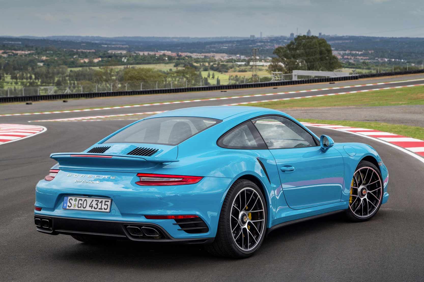 Porsche 911 2019