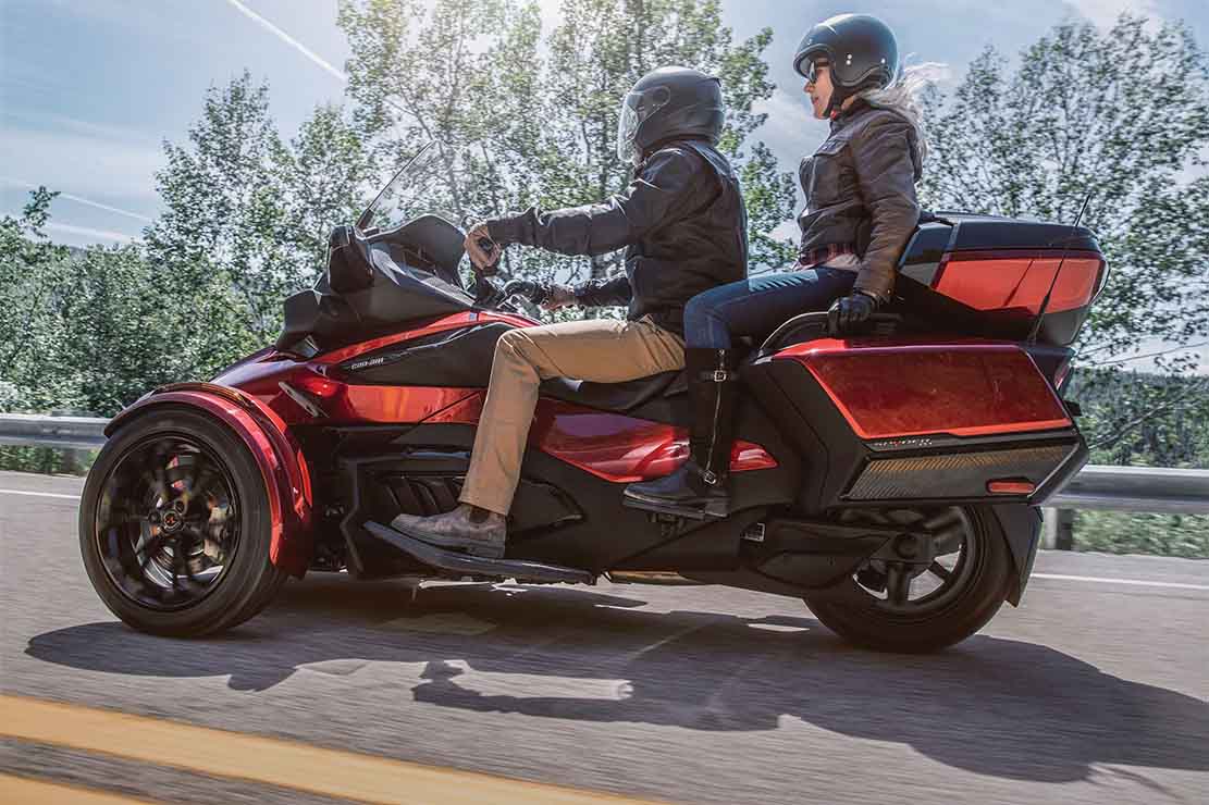Fiche technique CanAm Spyder RT Limited 2020