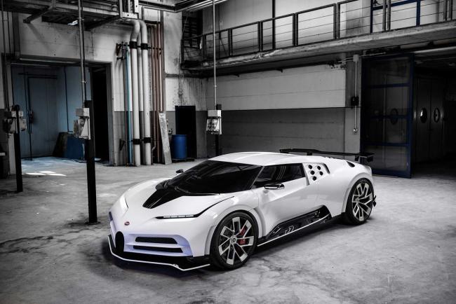 Fiche technique Bugatti Centodieci W16 2022