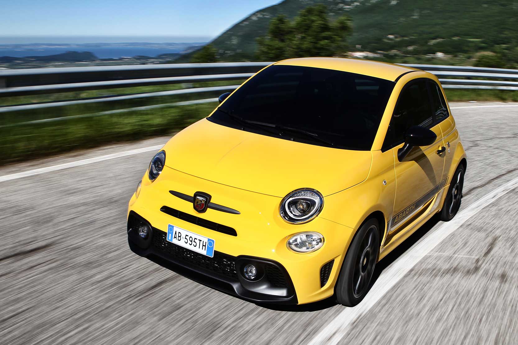 Photo Abarth  595