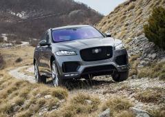 Jaguar F Pace