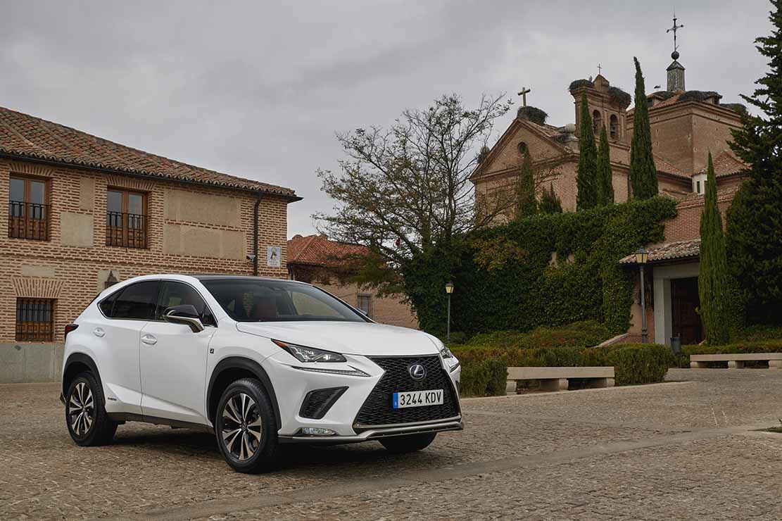 Photo Lexus  NX