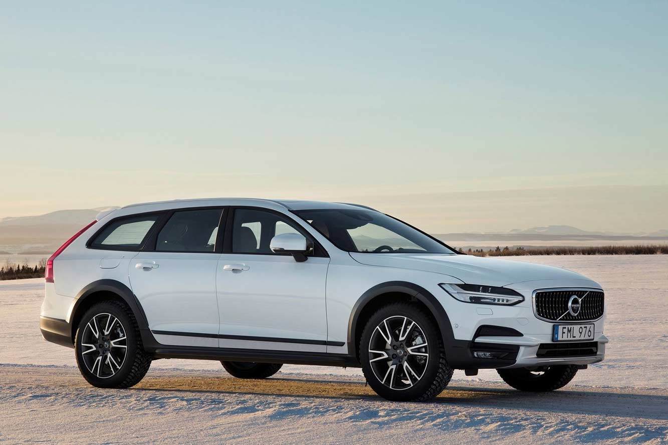 Photo Volvo  V90 Cross Country